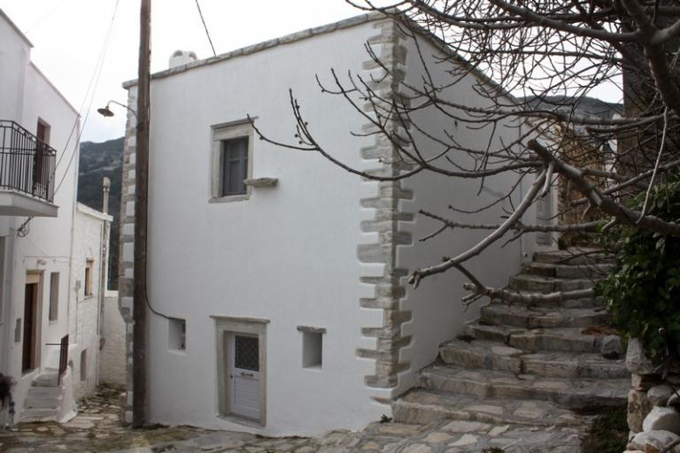 Traditional building, Apeirathos, Naxos island